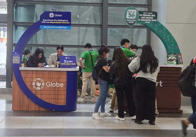 SMART Stand at the airport